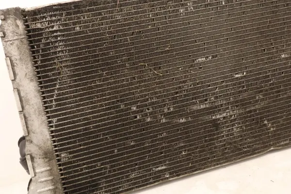 BMW Waterradiator OEM 8509176-01 voor F10/F11 image 6