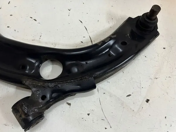 Mazda CX-3 2014- Främre vänstra styrarm OEM KRH8224 image 3