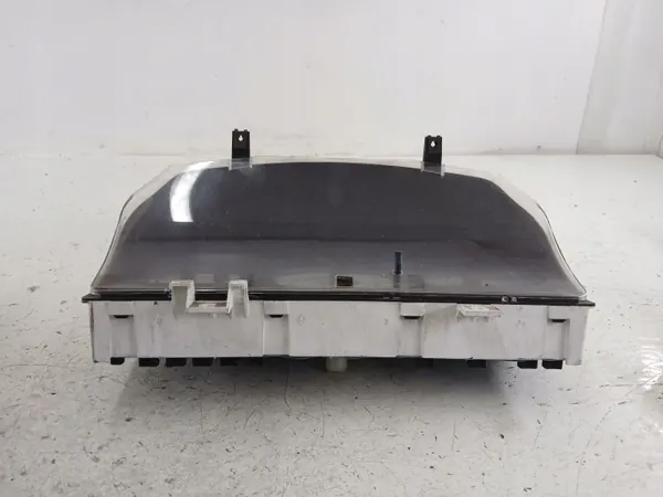 Tachometer Mitsubishi Space Runner OEM MR240569 image 3