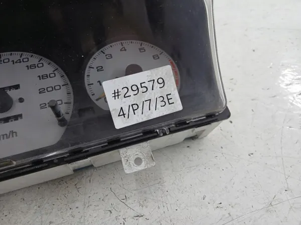 Tachometer Mitsubishi Space Runner OEM MR240569 image 6