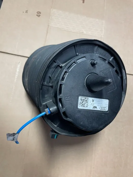Luftfeder Audi Q8 OEM 4M0616002AB - Rechts hinten image 2