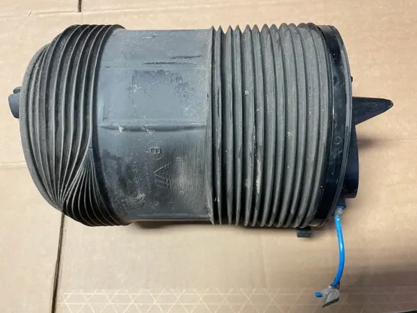 Luftfeder Audi Q8 OEM 4M0616002AB - Rechts hinten image 3