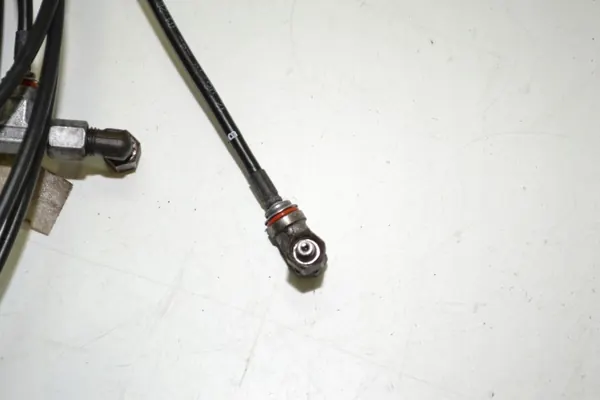 Flexible de vérin de levage de cabine OEM PRZEWÓD - Mercedes Actros MP4 image 6