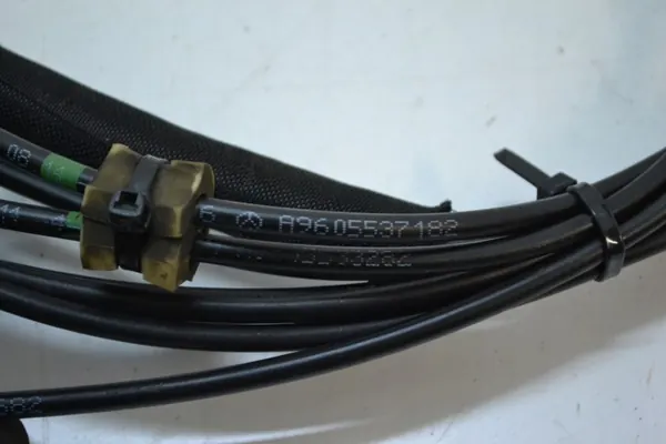 Flexible de vérin de levage de cabine OEM PRZEWÓD - Mercedes Actros MP4 image 7
