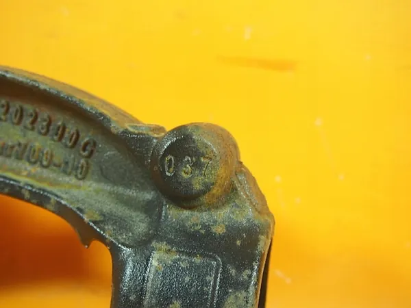 Vasen iskunvaimennin kiinnike OEM 8k0413037l Audi A5 8T image 7