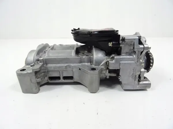 Bomba de aceite Mazda SH01117K0 para motor 2.2D image 3