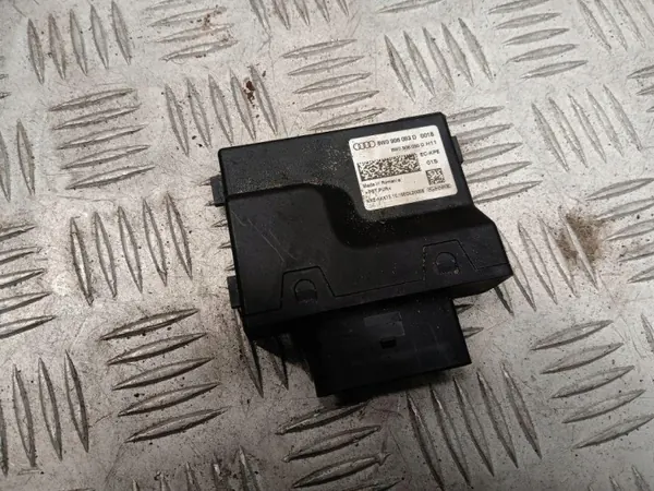 Brandstofpompmodule Audi A4 S4 B9 9W 2017 OEM 8W0906093D image 2