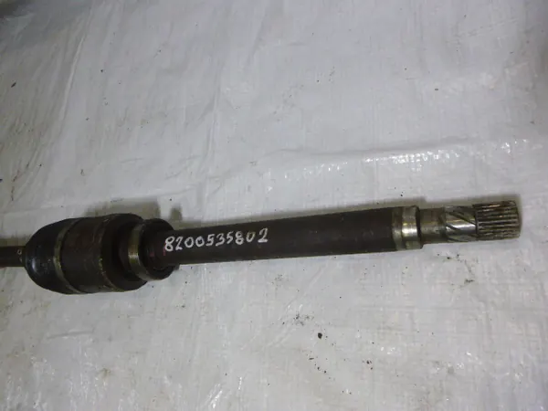 Renault OE 8200535802 drivaxel image 3