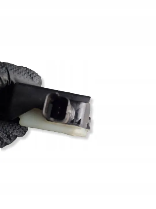 Kraftstoffklappen-Aktuator Citroen DS4 2016 OEM 806650 image 4