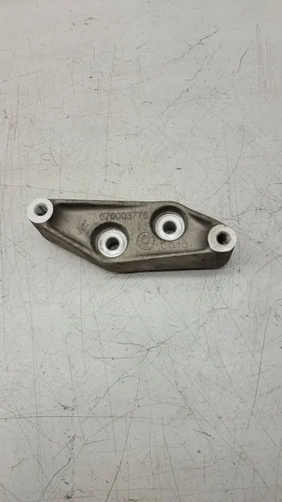 Support réducteur arrière Maserati Ghibli OEM 670003776 image 2