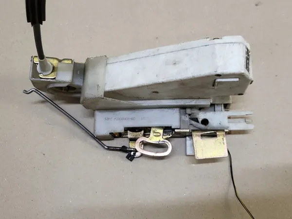 Dörrlås Koppling Ford Escort OE image 5