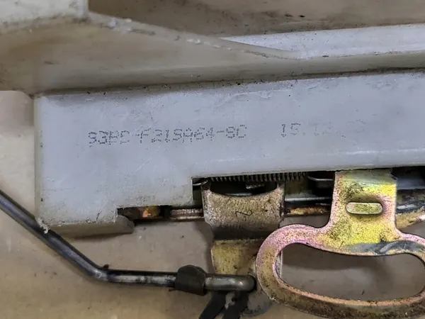 Dörrlås Koppling Ford Escort OE image 7