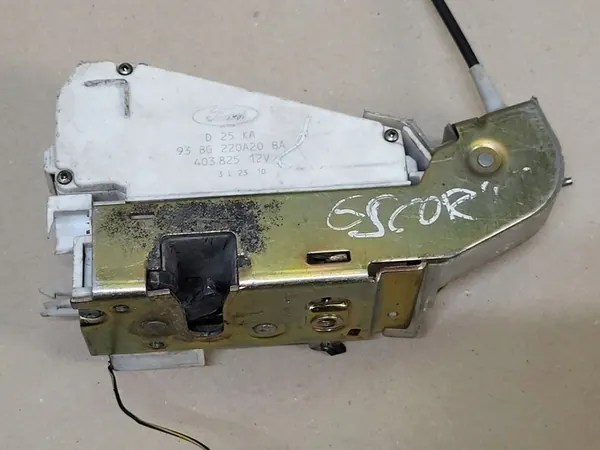 Dörrlås Koppling Ford Escort OE image 8