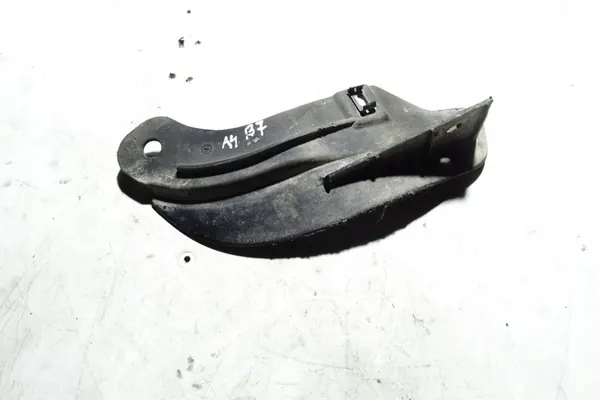 Fram höger stänkskydd AUDI A4 2004 image 3