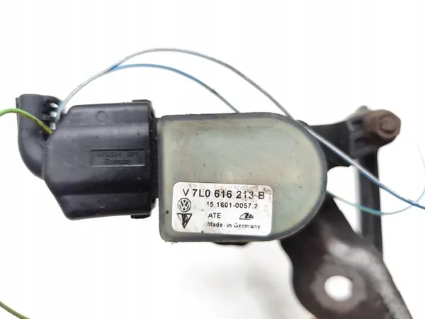 Capteur de niveau de suspension pneumatique Porsche Cayenne Avant image 7