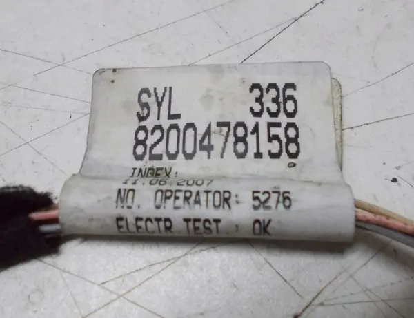 RENAULT Parkeringssensorer Bak med Kabelsats 8200412438 image 3