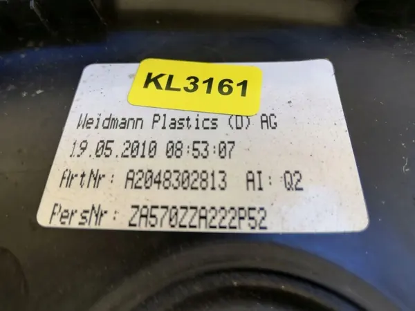 Mercedes-Benz C W204 tuulilasin tiiviste OEM 204830919 image 4