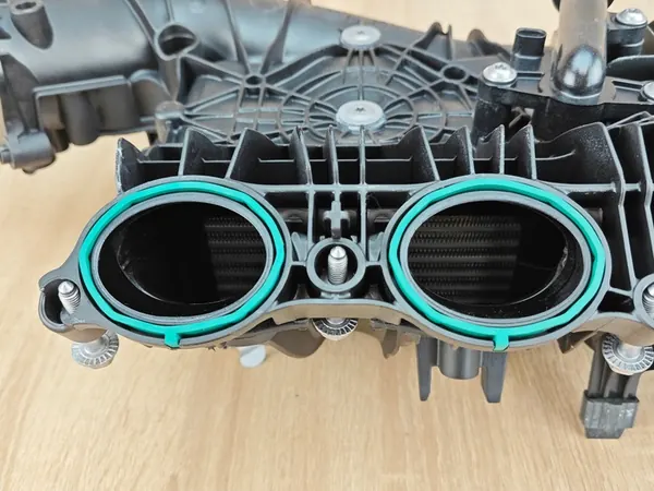 Coletor de admissão BMW 2.0i G23 G22 G26 G20 8647975 image 3