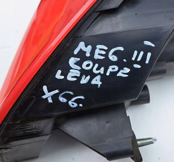 MEGANE III COUPE VÄNSTER HÖGER BAKLJUS (X65, X66) image 9