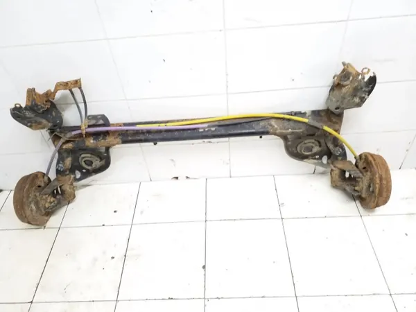 Poutre arrière Renault OE ARA278152 pour Modus 2005 image 2