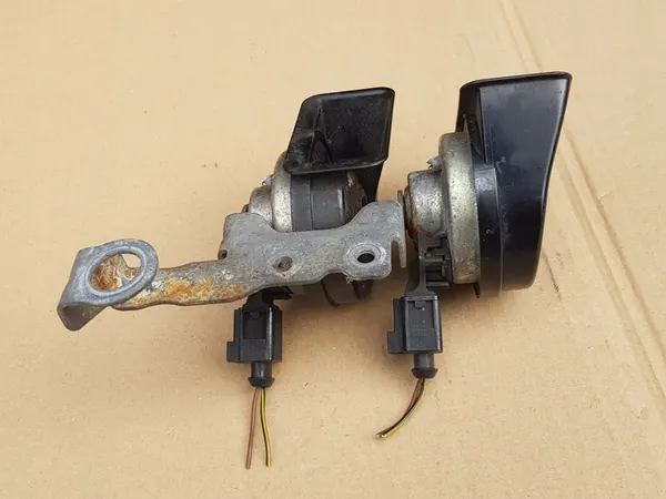 Conjunto de Buzinas Audi A3 8P - 08-13 - Original - Fiamm image 4