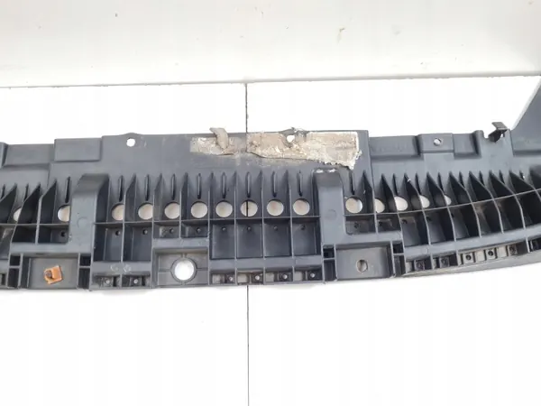 Toyota OEM 5261802010 Protetor Sob Para-choques - Usado image 4