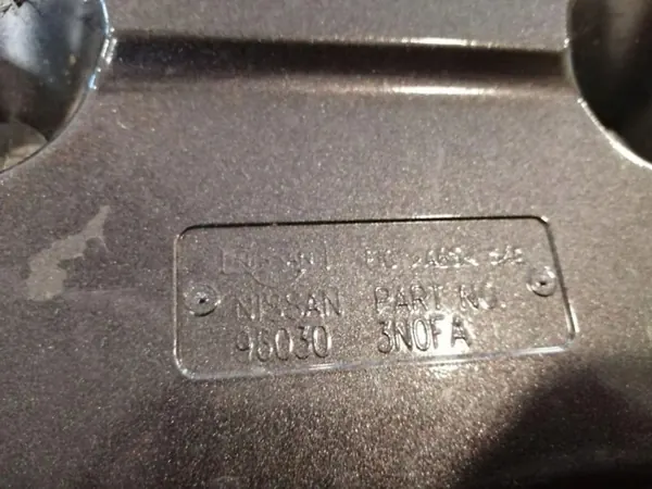 Spoiler de maletero Nissan Leaf I usado OEM 960303N0FA image 6