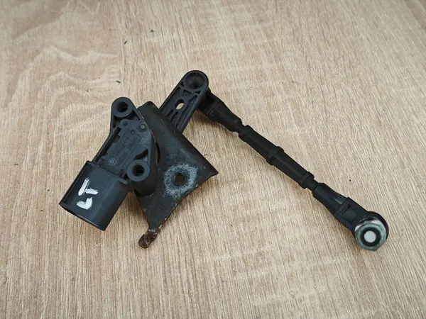 Sensor de Nível Faróis OEM 4M0907503 Traseiro Esquerdo Audi A4 image 2