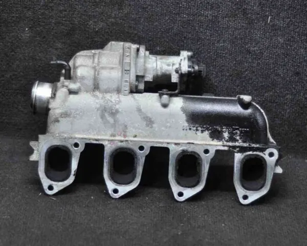 Insugningsgrenrör Ford OE OEM 4M5G9424CC Begagnad image 2