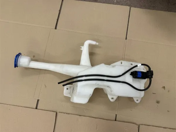 Pesulaitteen säiliöpumppu OEM R2X614B613-AB Ford Courier image 2