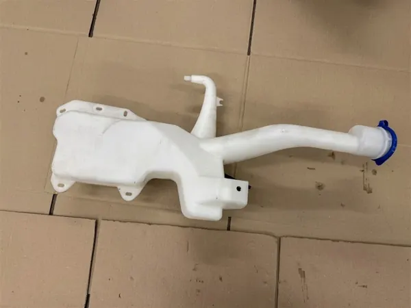 Pesulaitteen säiliöpumppu OEM R2X614B613-AB Ford Courier image 3