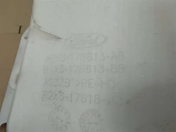 Pesulaitteen säiliöpumppu OEM R2X614B613-AB Ford Courier image 7