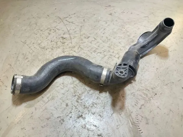 Intercoolerrör OEM L1B16C646BA för Renault Clio IV image 2