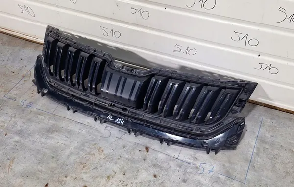 SKODA KODIAQ 16- Front Grill 565853653B image 2