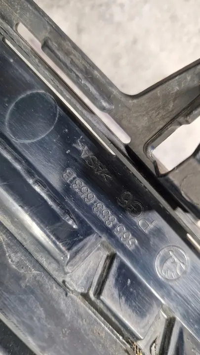 SKODA KODIAQ 16- Front Grill 565853653B image 5