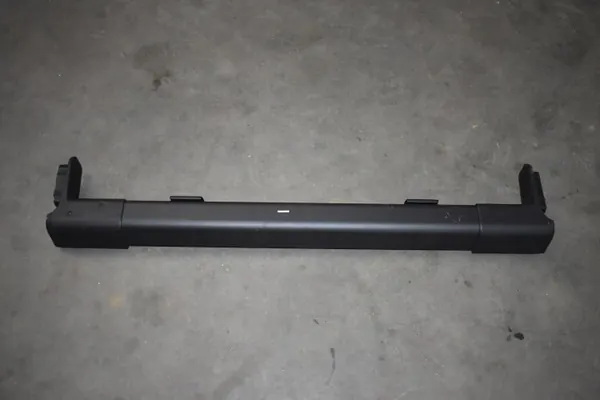 Rodillo de maletero Porsche OEM 971861957C - Usado image 2