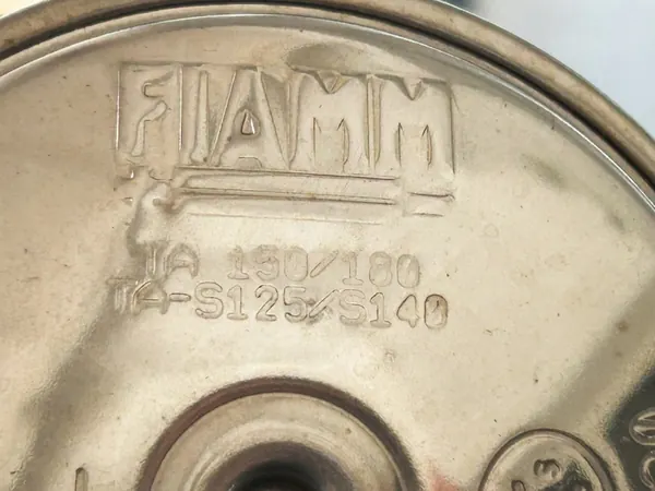 Ensemble de Klaxons Fiamm Mercedes Actros MP5 image 7