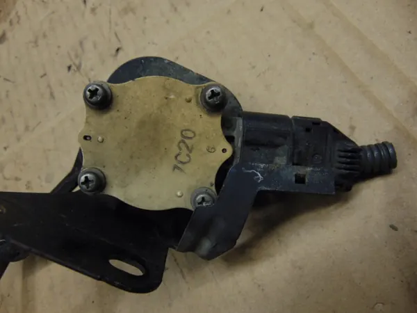 Sensor de Posición Xenon OEM 7C20 para Toyota Avensis II image 5