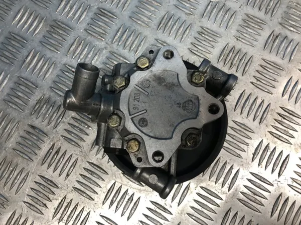 Mercedes-Benz OE A0024669401 Servostyrningspump image 3