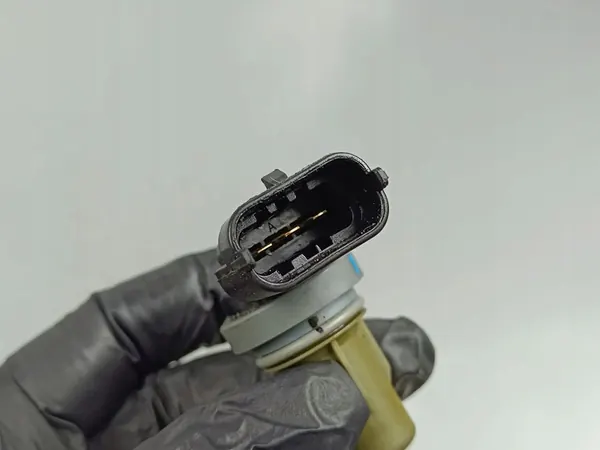 HYUNDAI OE SENSOR DE POSICIÓN DEL ÁrBOL DE LEVAS 39350-03070 image 2