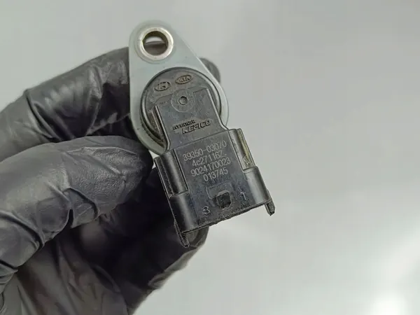 HYUNDAI OE SENSOR DE POSICIÓN DEL ÁrBOL DE LEVAS 39350-03070 image 4