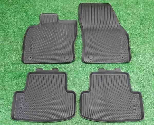 Tappetini in gomma Skoda Karoq 4 pezzi image 2