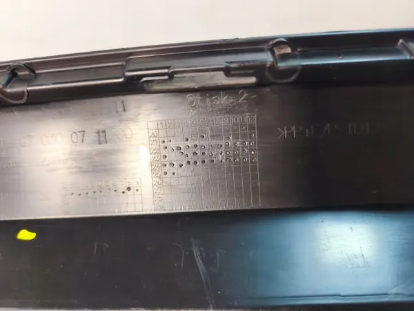 Spoiler OEM 52453-0H011 para Toyota Aygo X Traseiro image 10