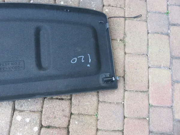 OEM 85930-Q0000 Takakontin hylly Hyundai i20 III:lle image 4