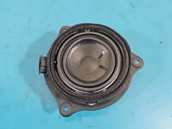 Audi A6 C6 Kaiutin OEM 4F0035411D - Käytetty image 2