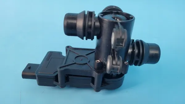 Soupape d'eau Mercedes OEM A0005061300 pour EQA 250 image 4