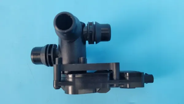 Soupape d'eau Mercedes OEM A0005061300 pour EQA 250 image 5