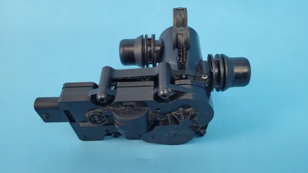 Soupape d'eau Mercedes OEM A0005061300 pour EQA 250 image 9
