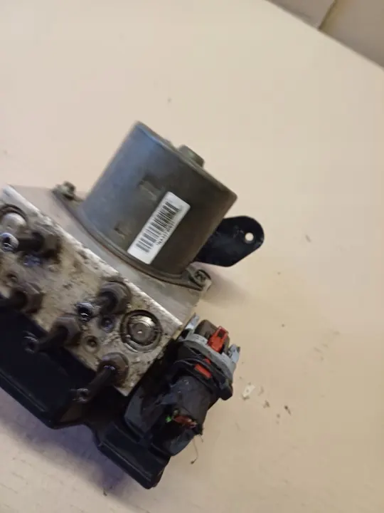 Pompe ABS OEM 3AA614109M pour VW Passat B7 image 4