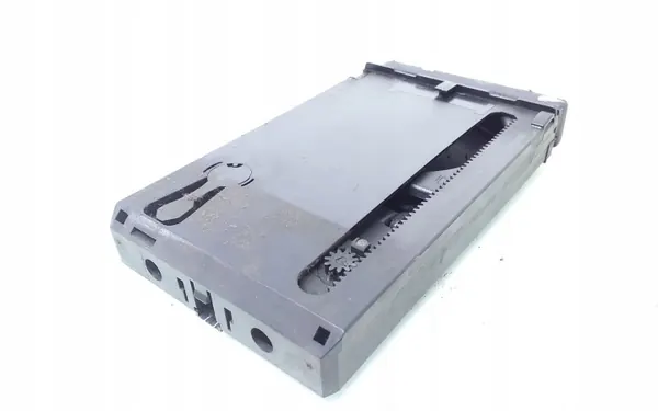 Audi bekerhouder OEM 8E1862534H - Gebruikt image 4